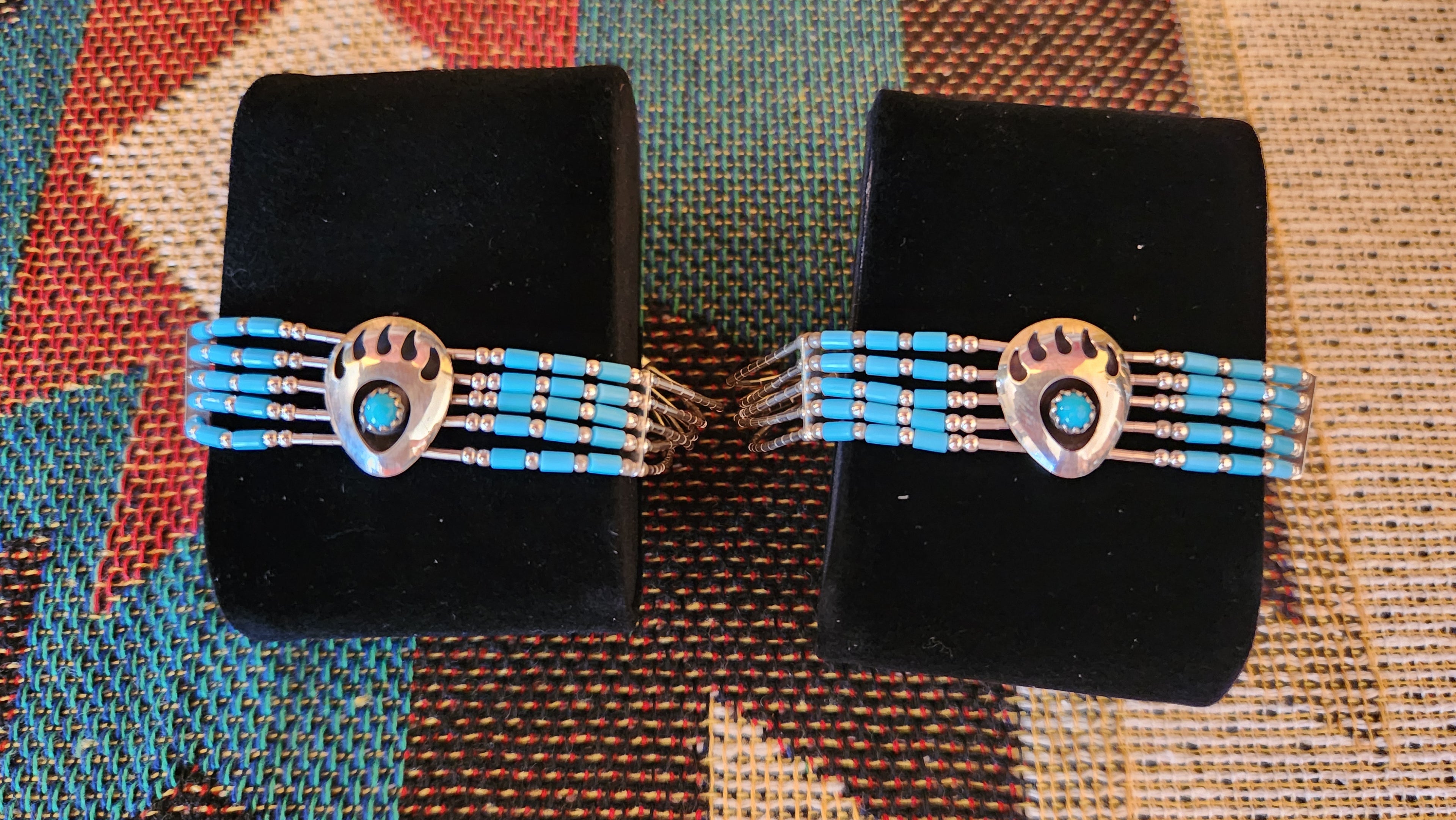 Navajo Liquid Silver Turquoise Bear claw bracelet