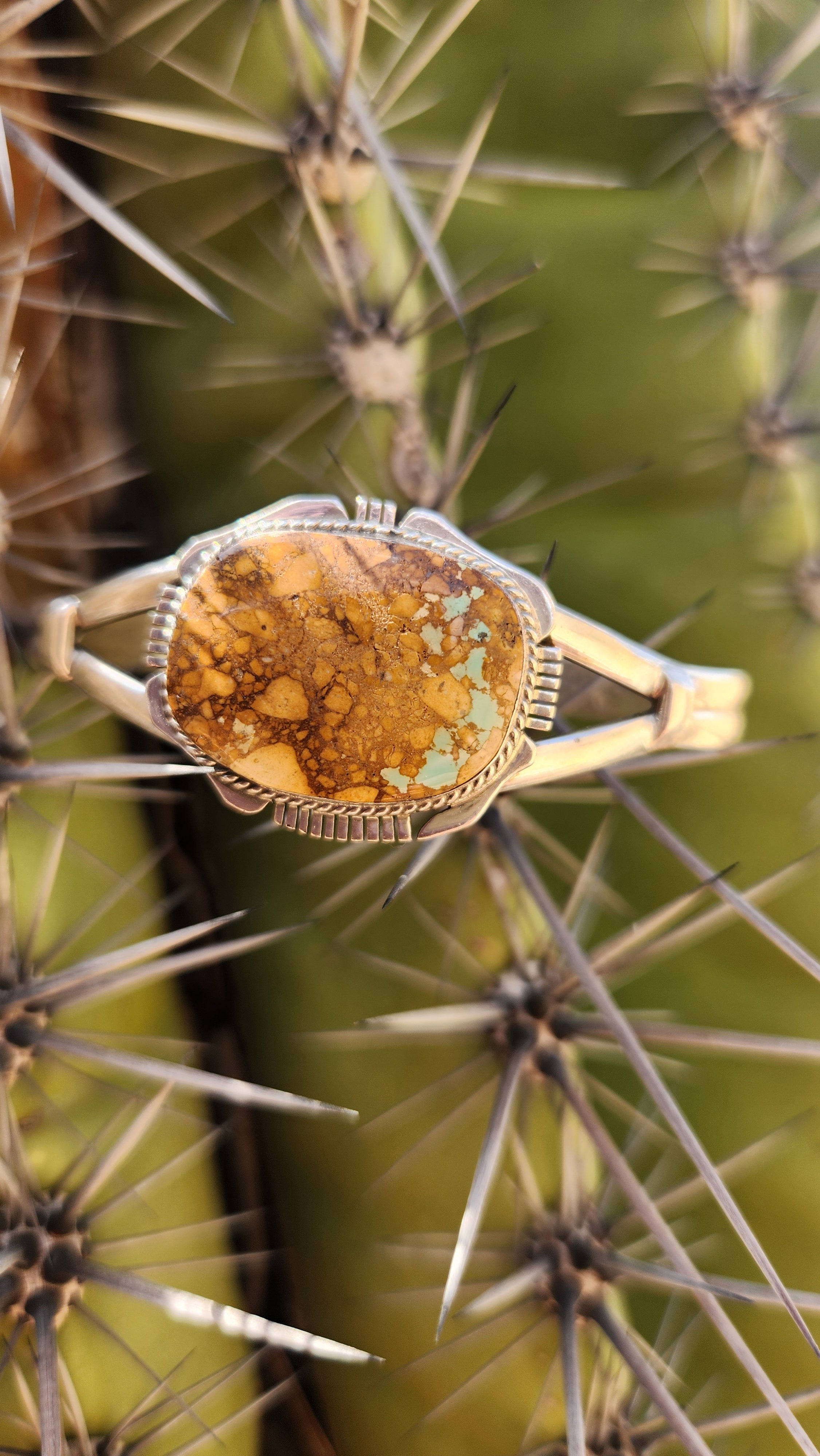 Navajo handmade Sterling Royston Turquoise cuff