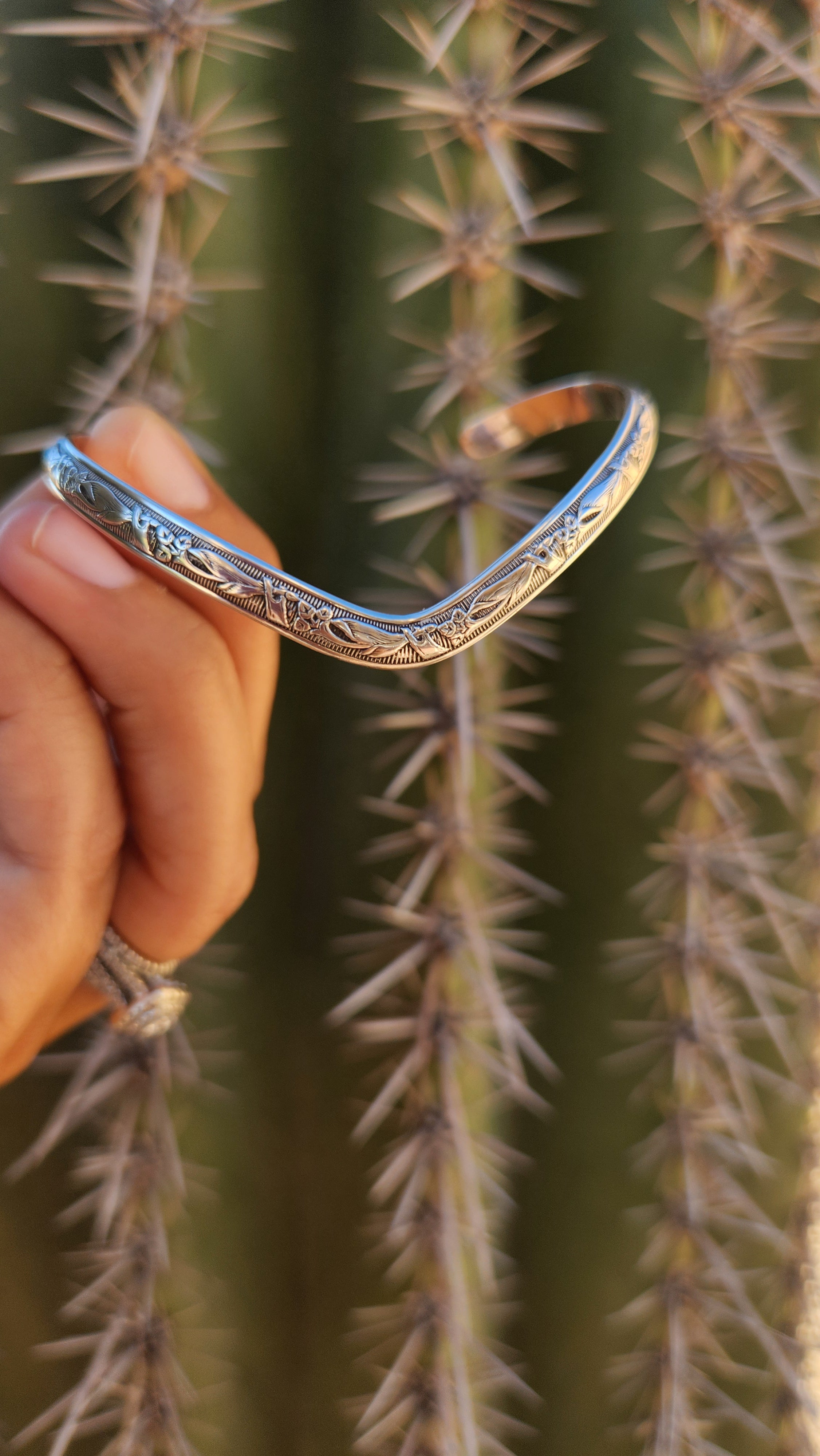 Sterling Mexican bangle with Floral design