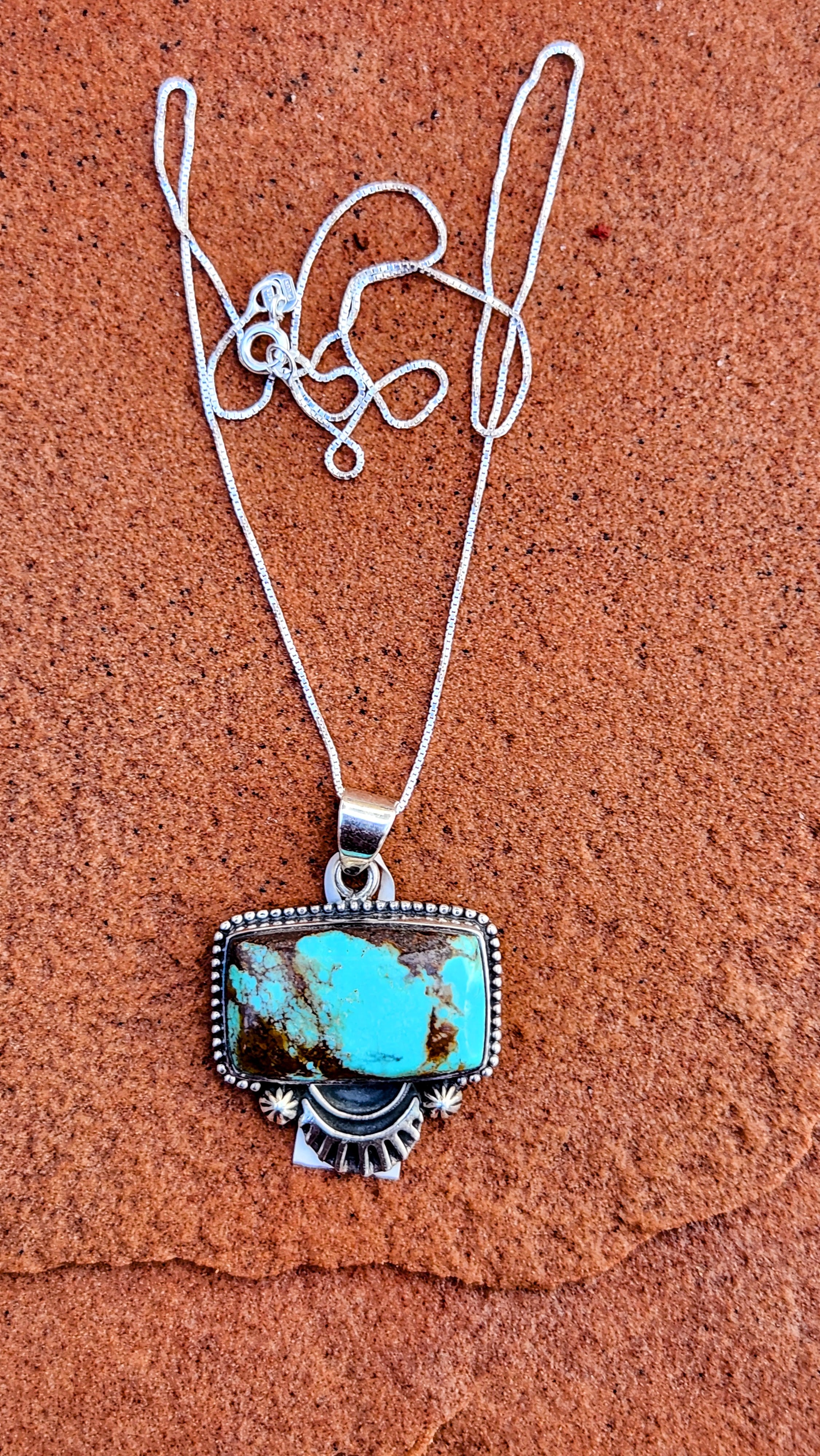 Arizona Turquoise w/Sterling Chain