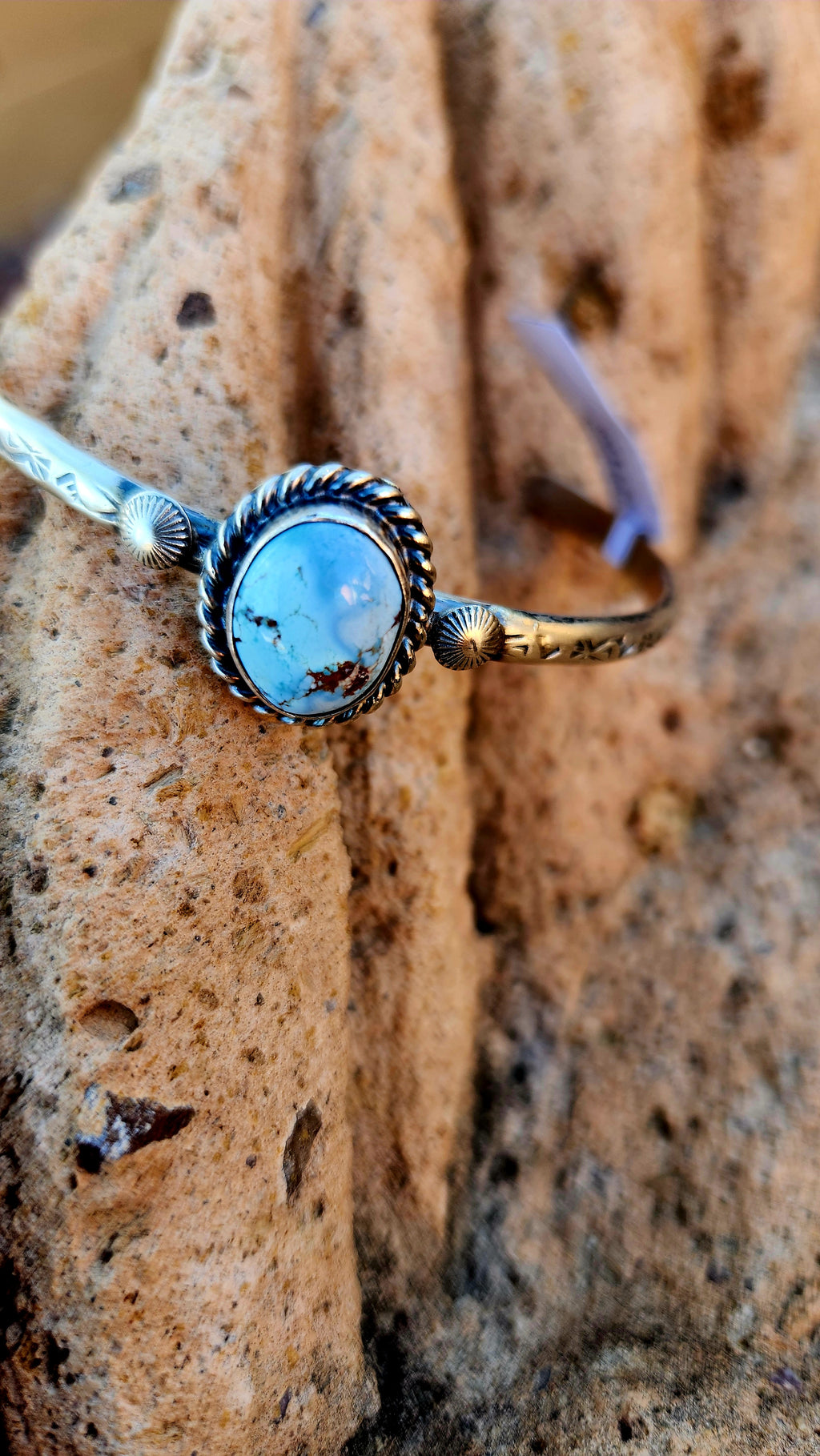 Navajo Handmade Mathilda Benally Golden Hills Turquoise cuff