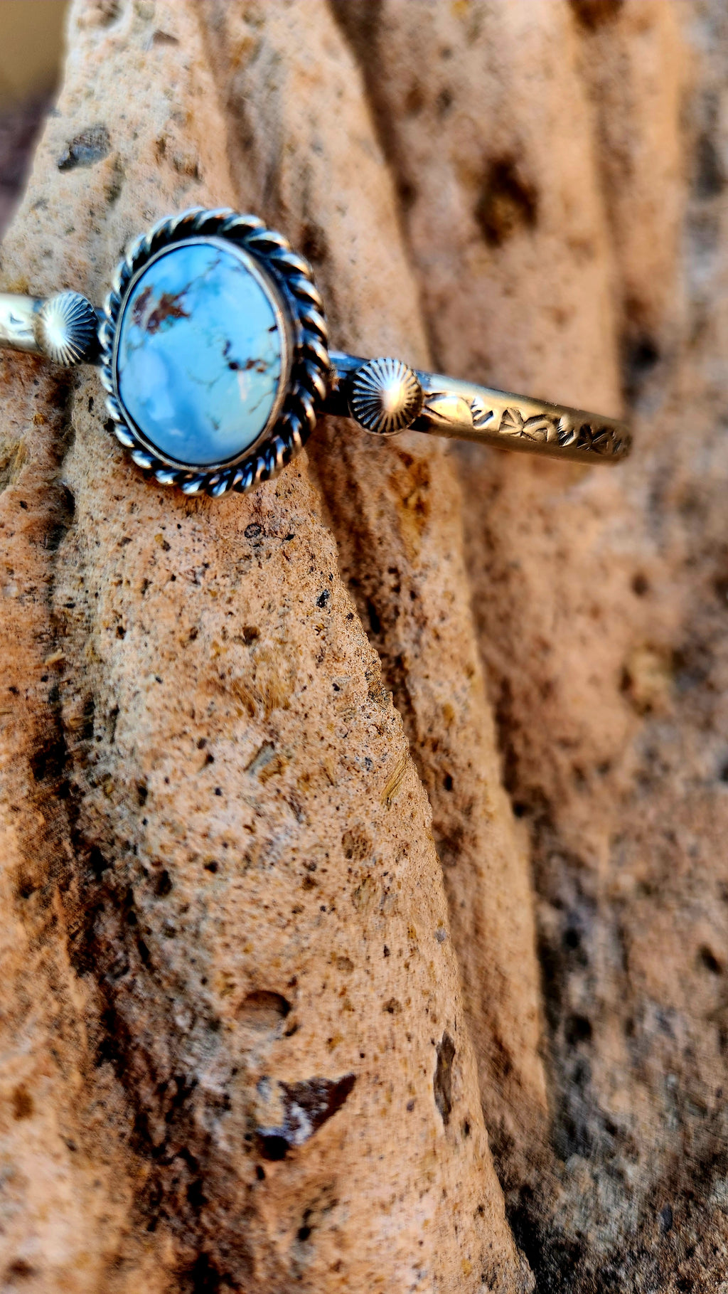 Navajo Handmade Mathilda Benally Golden Hills Turquoise cuff