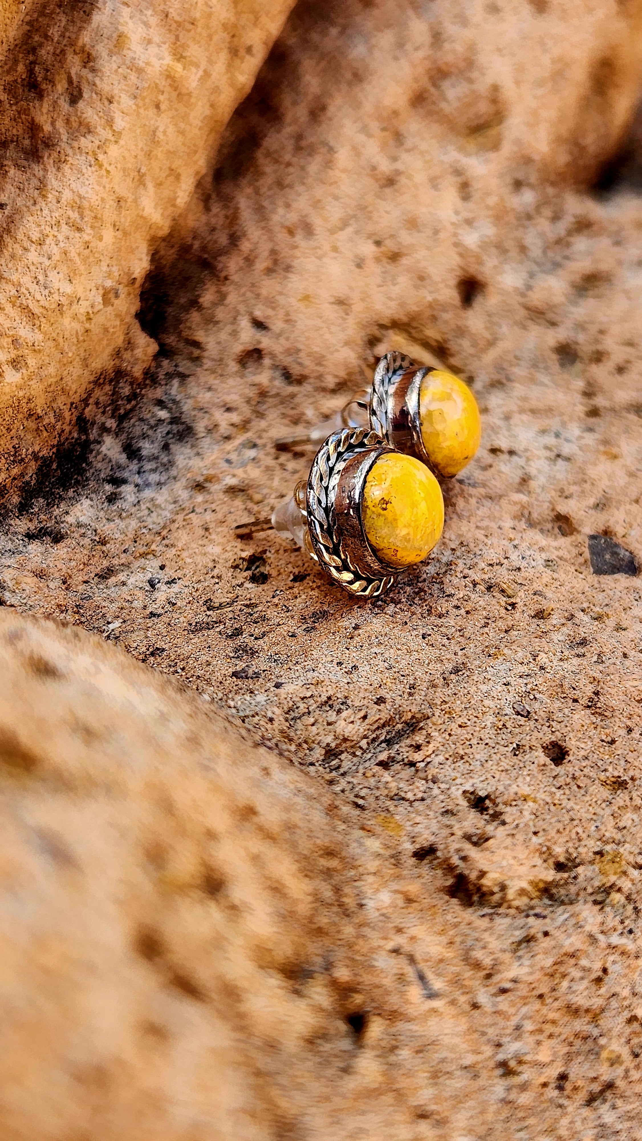 Beautiful Sterling Silver Bumble Bee Stud Earrings