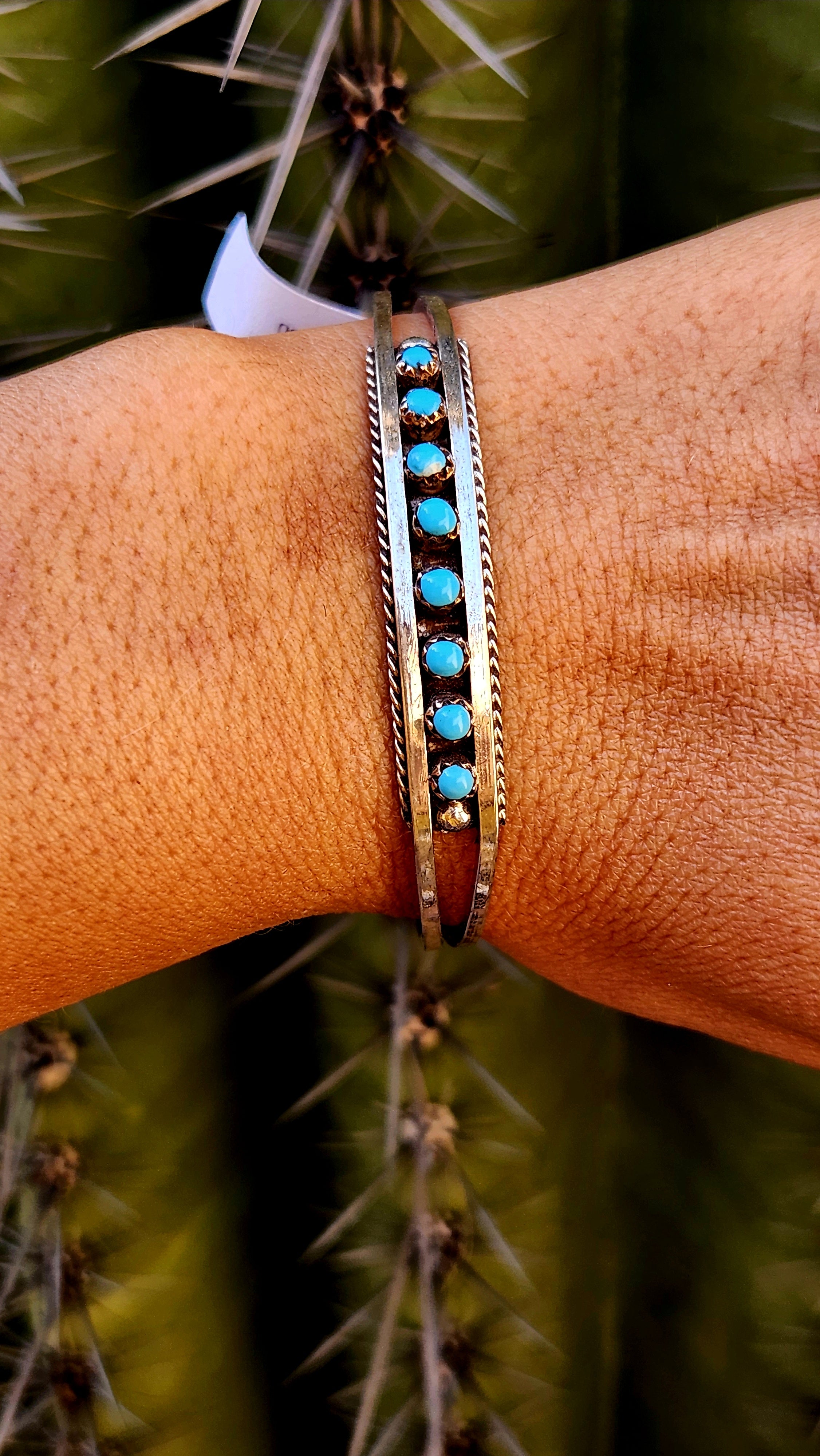Zuni Genuine Handmade Turquoise cuff
