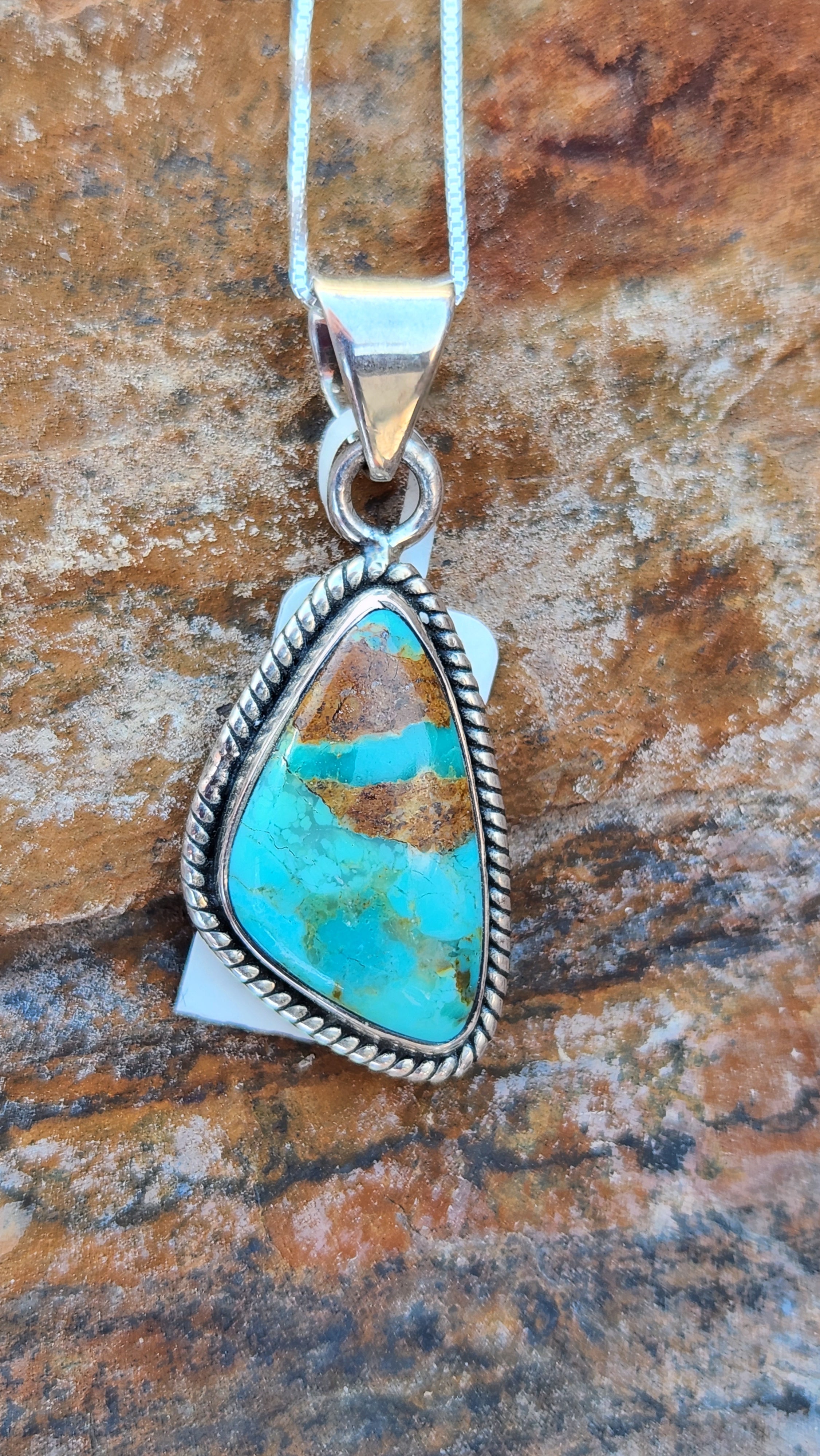 Arizona Turquoise Pendant Necklace
