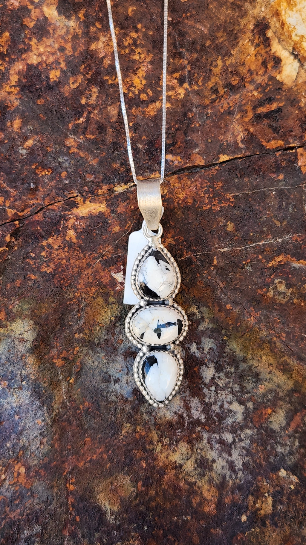 Beautiful White Buffalo Three Stone Pendant Necklace