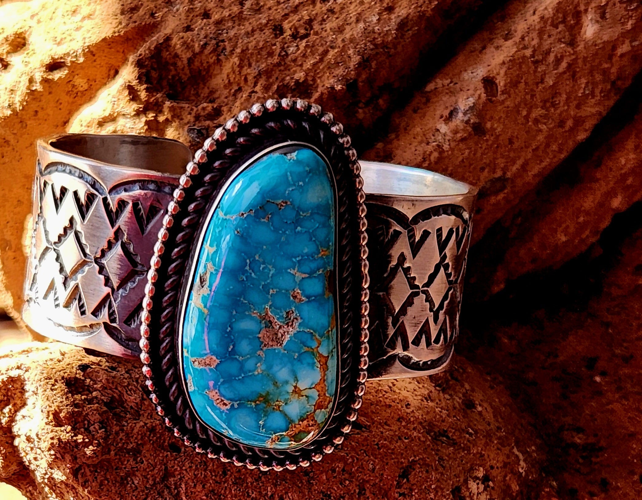 Beautiful Handmade Chimney Butte Whitewater Turquoise Cuff