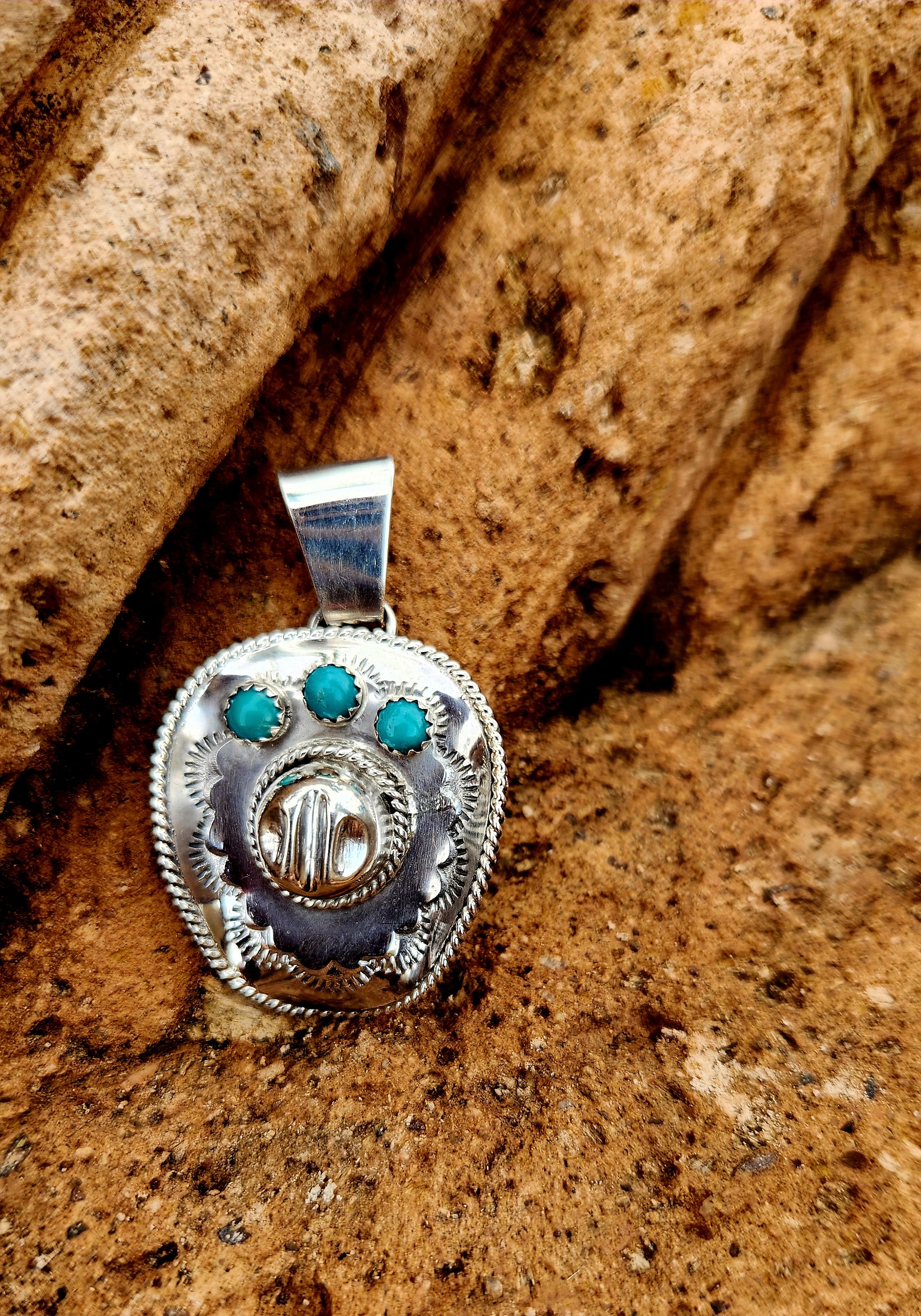 Navajo Handmade Bobby Platero Cowboy Hat Pendant